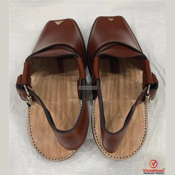 Men’s Brown Leather Peshawari Sandals: Comfortable Casual Footwear - Picture 6 of 8